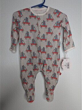 Magnetic Me Baby Modal Wagon Gift Print Footie Pajamas 0–3 Months NWT